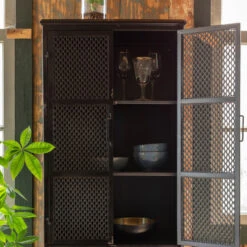 Vintage Wandkast Zwart Metaal -BEPUREHOME Winkel dutchbone denver hoge zwart metalen wandkast 011