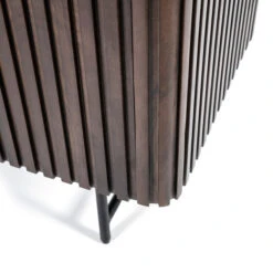 Donkerbruine Kast Met Houten Latjes -BEPUREHOME Winkel eleonora remi donkerbruine kast met houten latjes 05