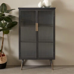 Zwarte Wandkast Met Geribbeld Glas