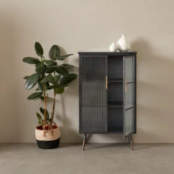 Zwarte Wandkast Met Geribbeld Glas -BEPUREHOME Winkel kare design gomera zwarte wandkast met geribbeld glas 03