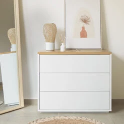 Witte Ladekast Met Eiken Blad