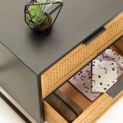 Zwart Nachtkastje Met Webbing -BEPUREHOME Winkel kave home kyoko zwart nachtkastje met webbing 05