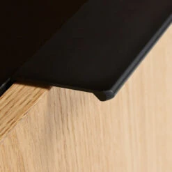 Wandkast Zwart Met Eiken -BEPUREHOME Winkel kave home savoi wandkast zwart met eiken 03