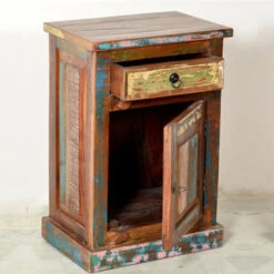 Nachtkastje Gerecycled Sloophout -BEPUREHOME Winkel nachtkastje lavis otar 03 800x800 1