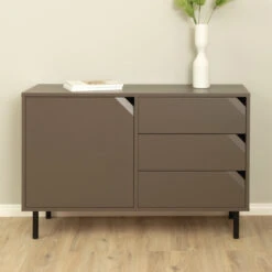 Klein Dressoir