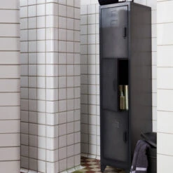 WOOOD Smalle Lockerkast 3-deurs -BEPUREHOME Winkel woood cas metalen lockerkast met 3 deuren 08